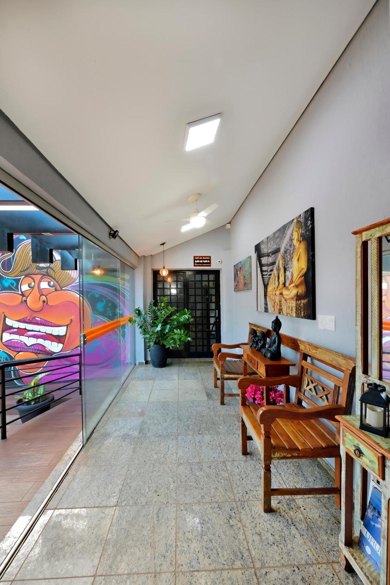 Hotel & Hostel Ribeirao ฮิเบเราเปรโต ภายนอก รูปภาพ