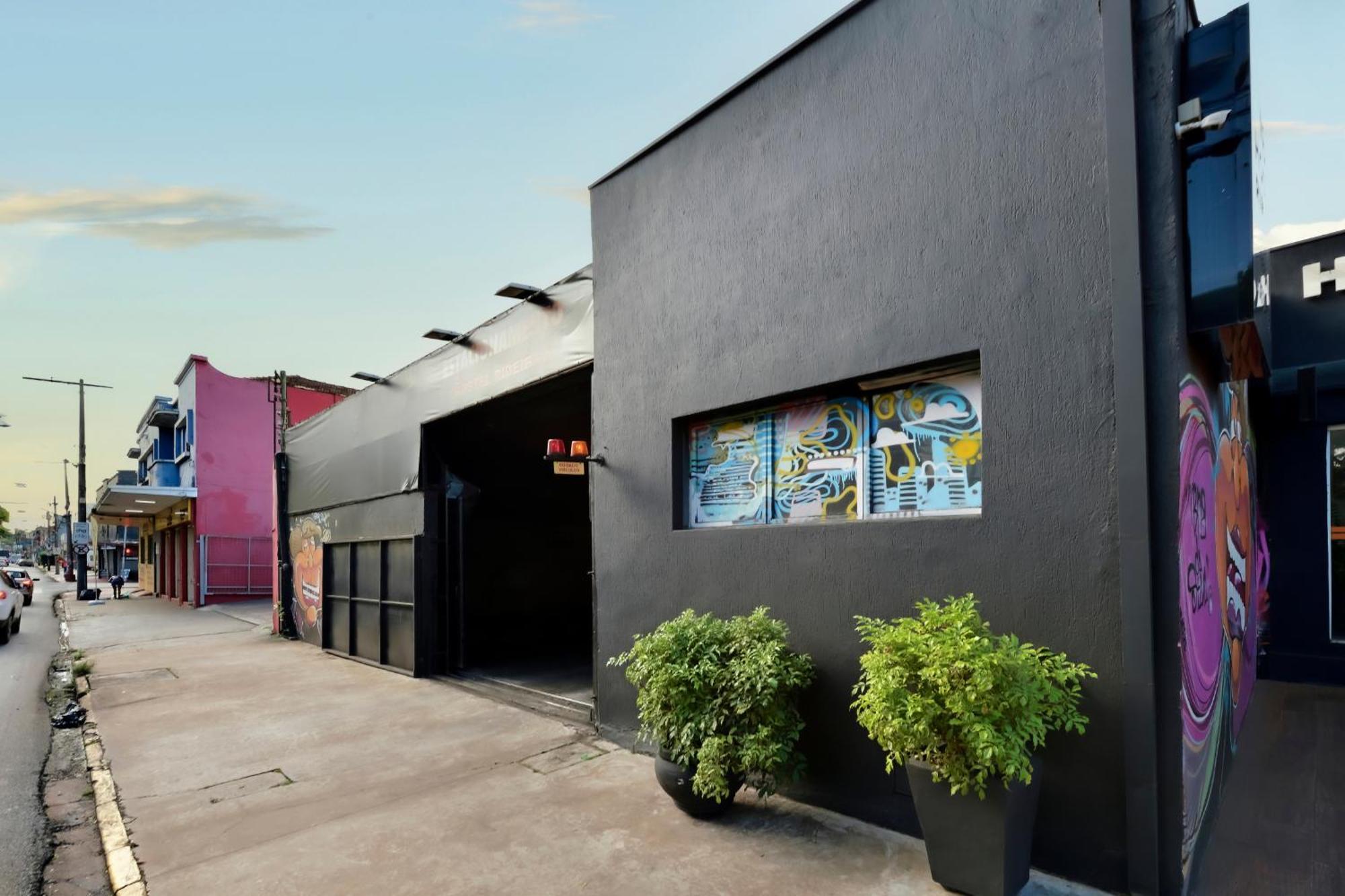 Hotel & Hostel Ribeirao ฮิเบเราเปรโต ภายนอก รูปภาพ