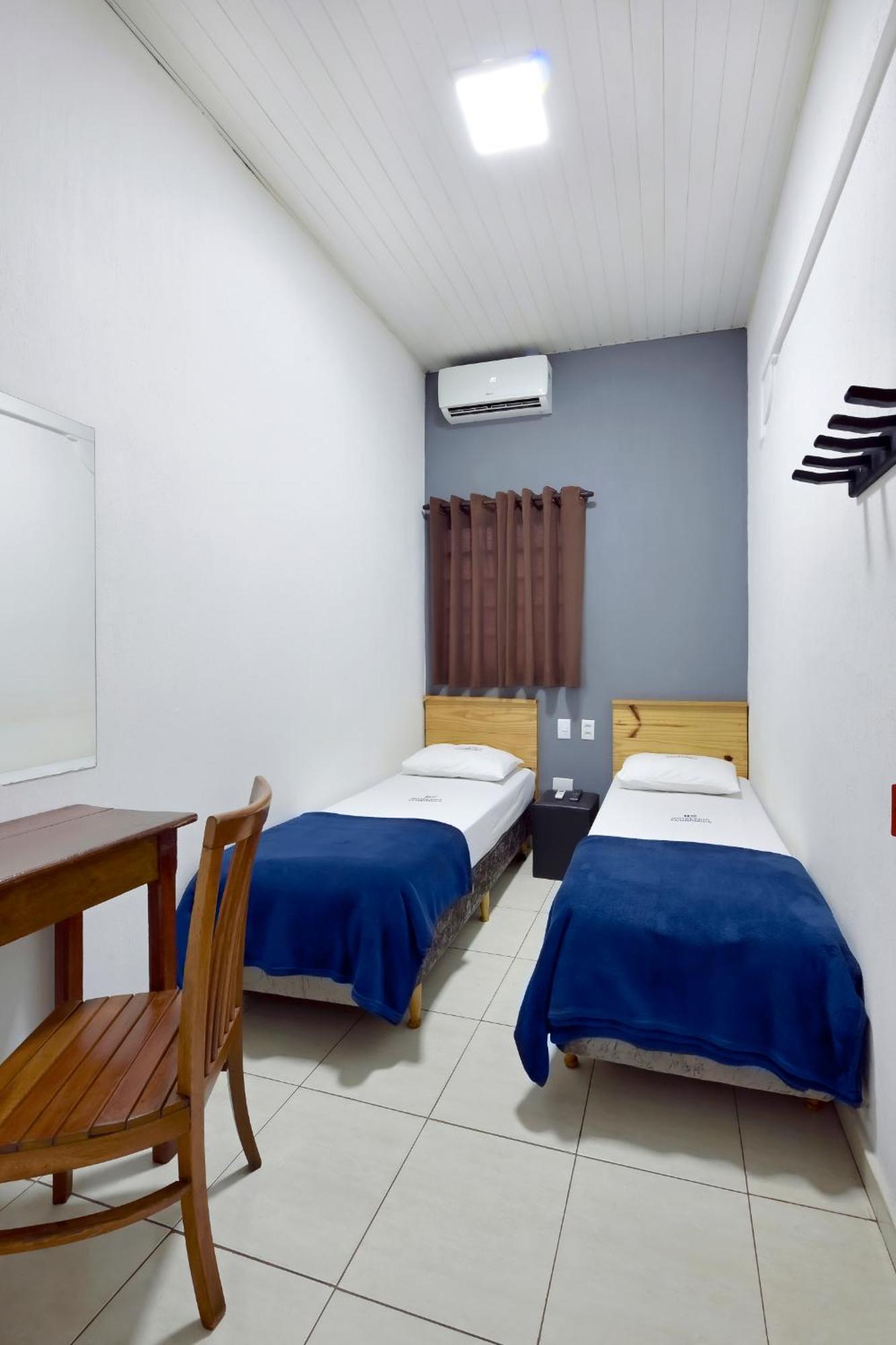 Hotel & Hostel Ribeirao ฮิเบเราเปรโต ภายนอก รูปภาพ